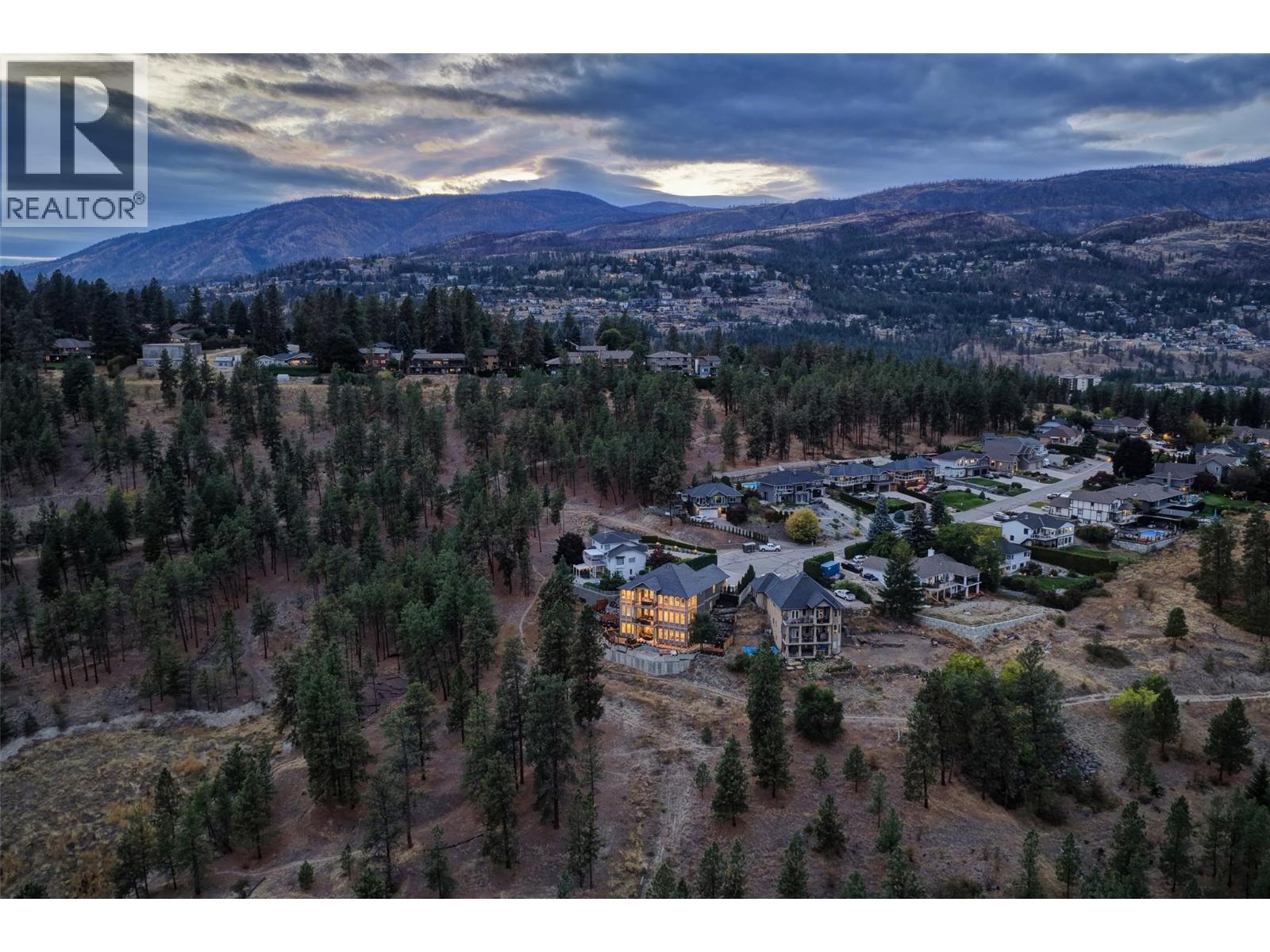  1955 Bayview Court, West Kelowna