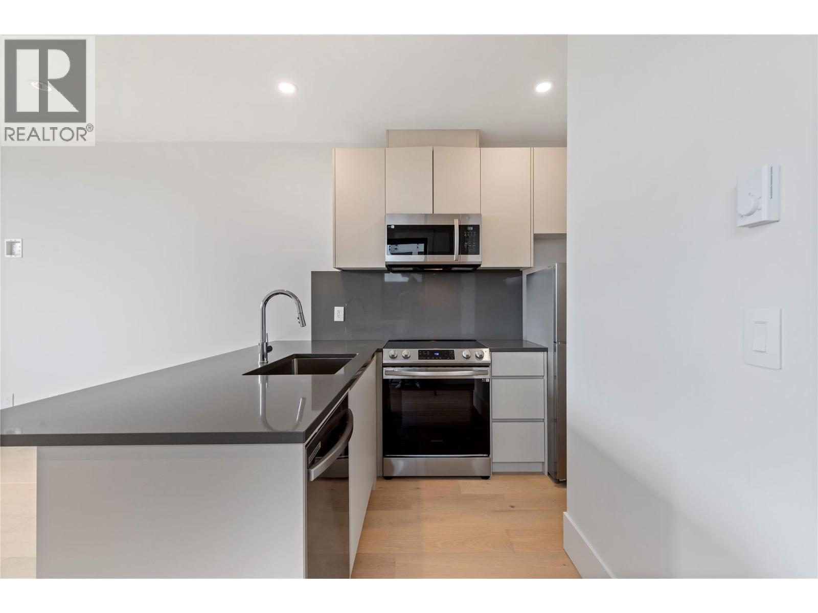  1587 Malbec Place, West Kelowna