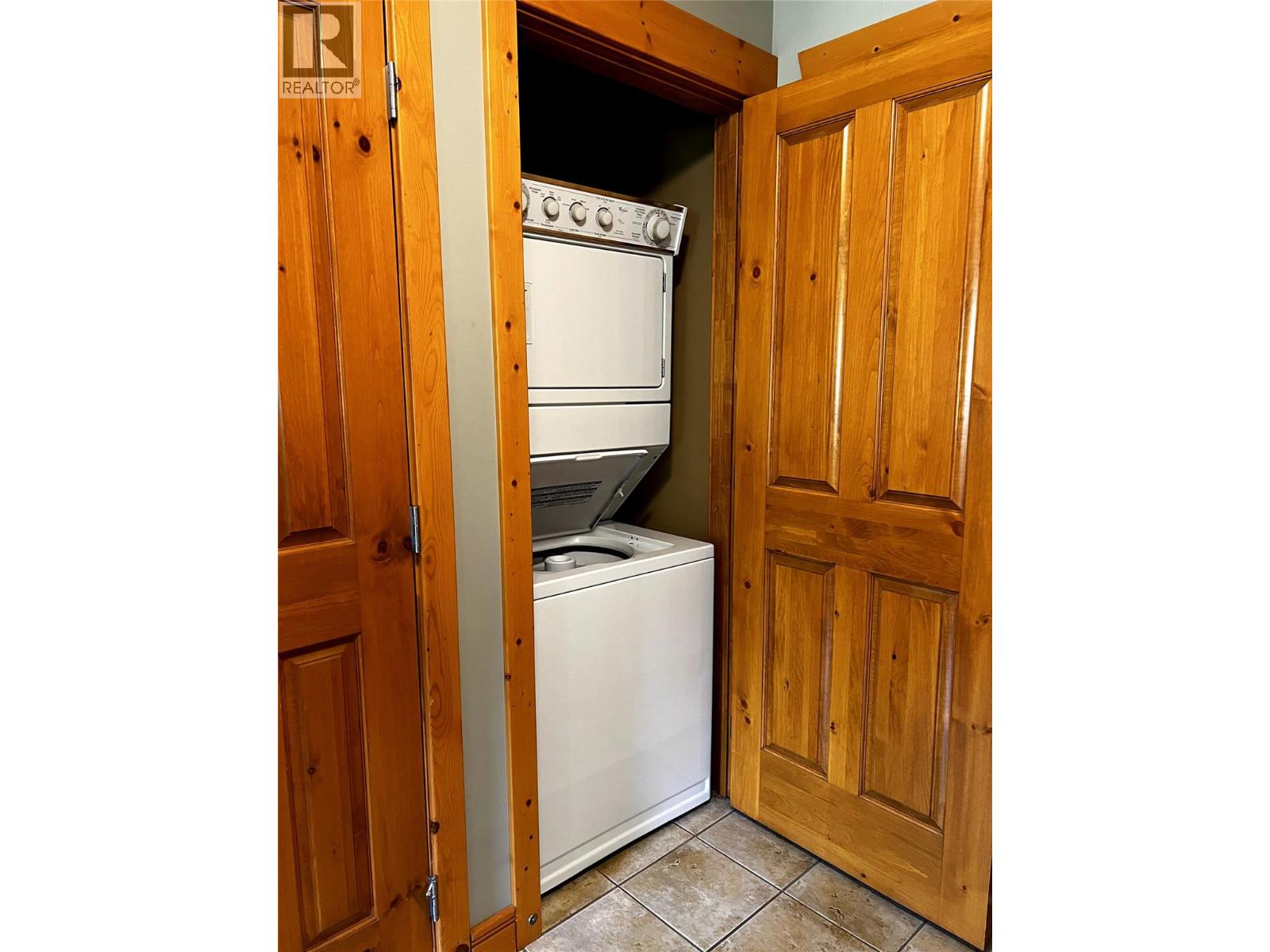 5350 Highline Drive Unit# 2108A, Fernie