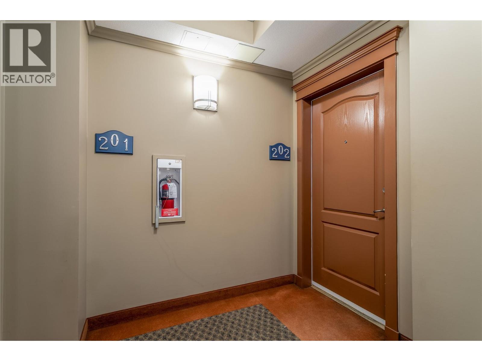 202 303 Whitman Road, Kelowna