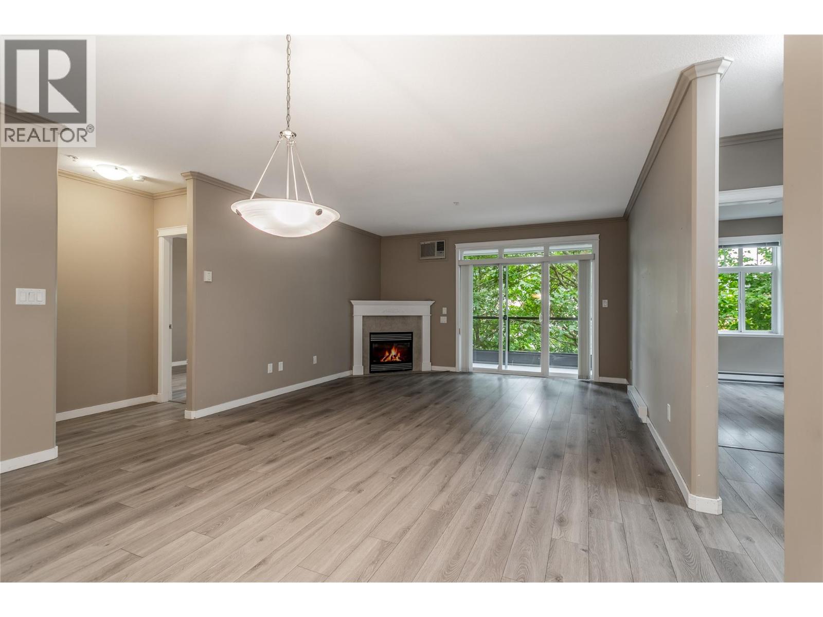 202 303 Whitman Road, Kelowna