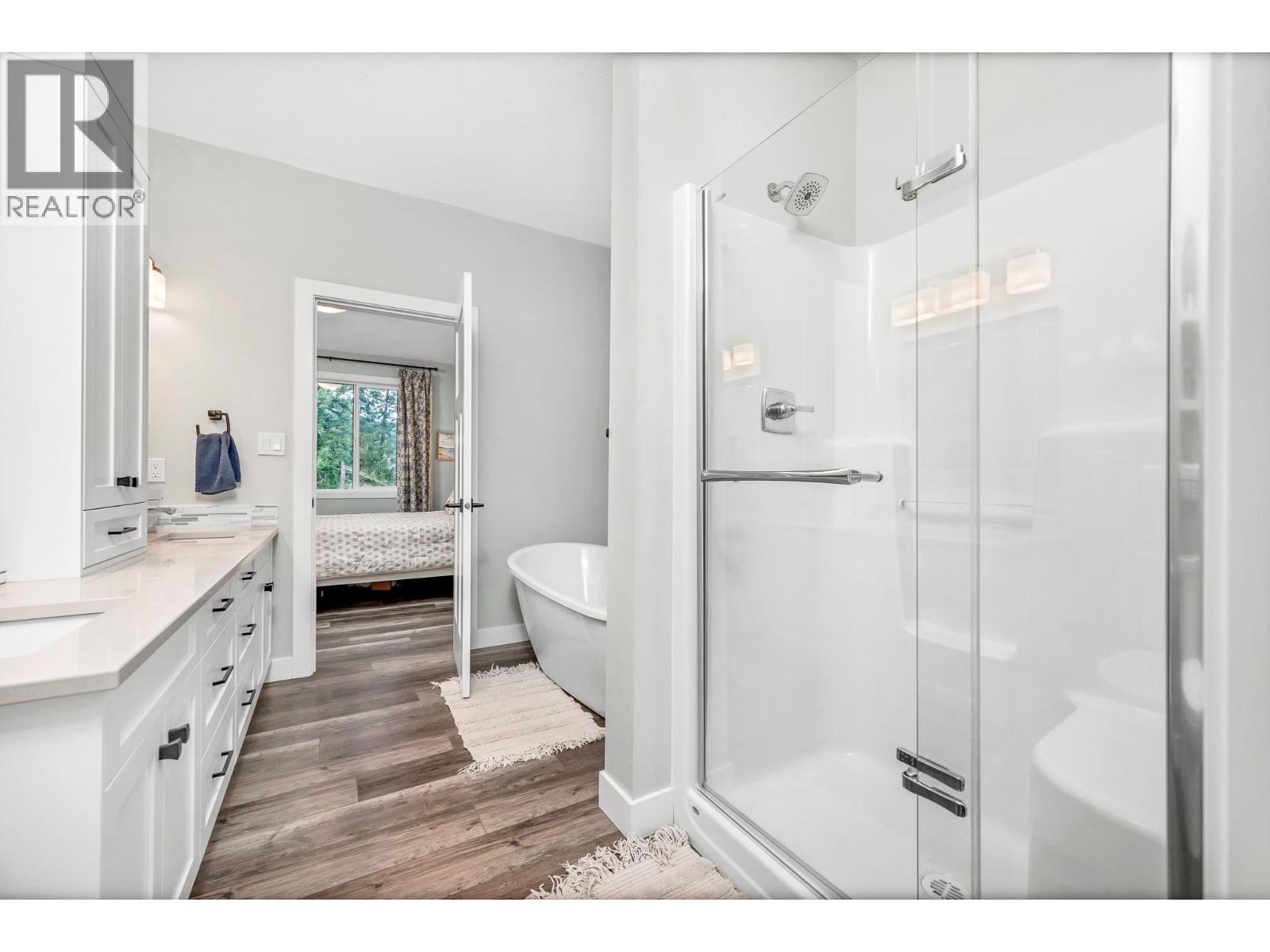  2741 Golf Course Drive, Blind Bay
