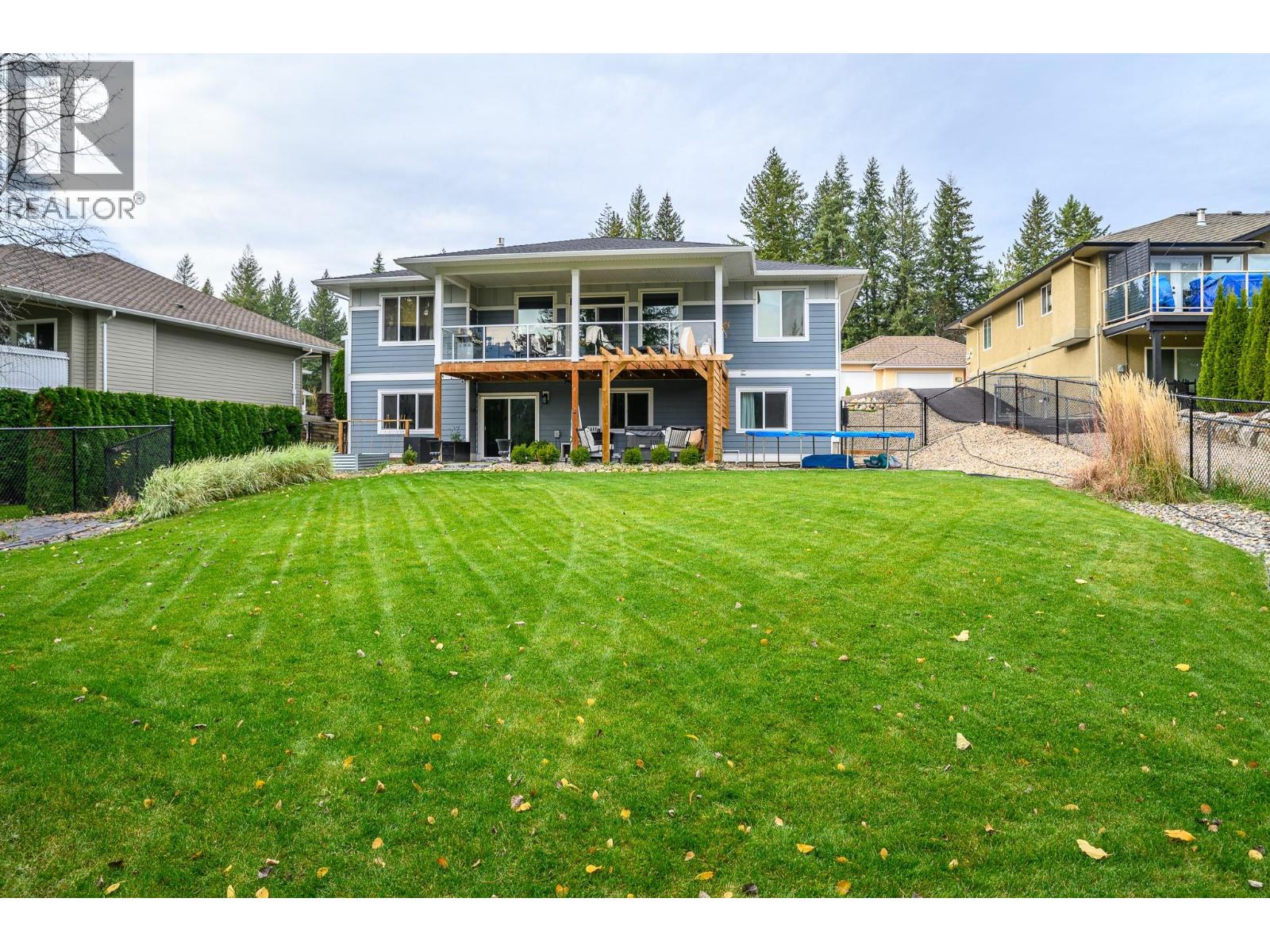  2741 Golf Course Drive, Blind Bay