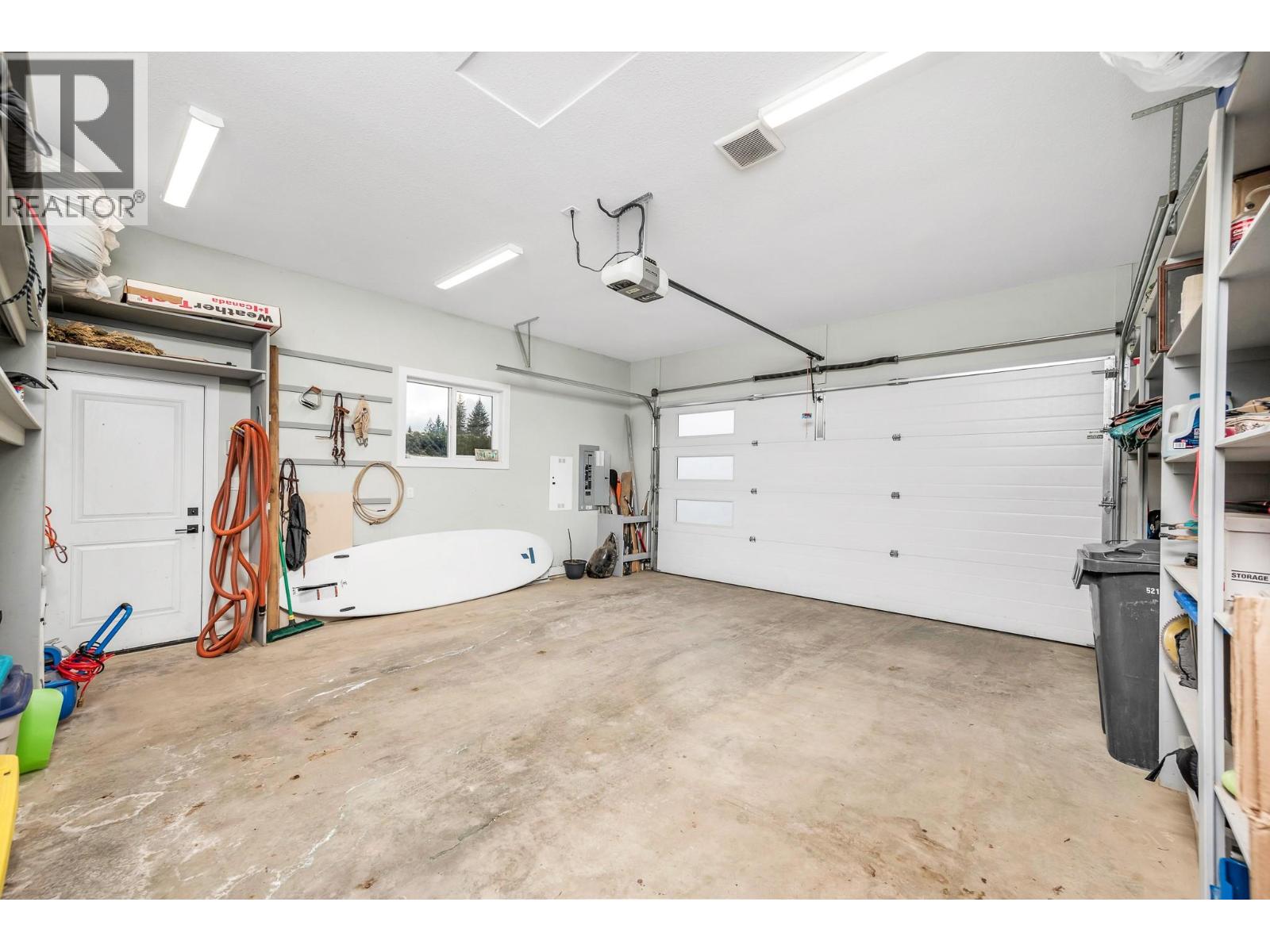  2741 Golf Course Drive, Blind Bay
