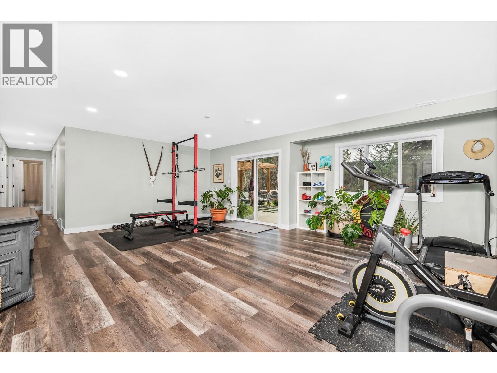  2741 Golf Course Drive, Blind Bay