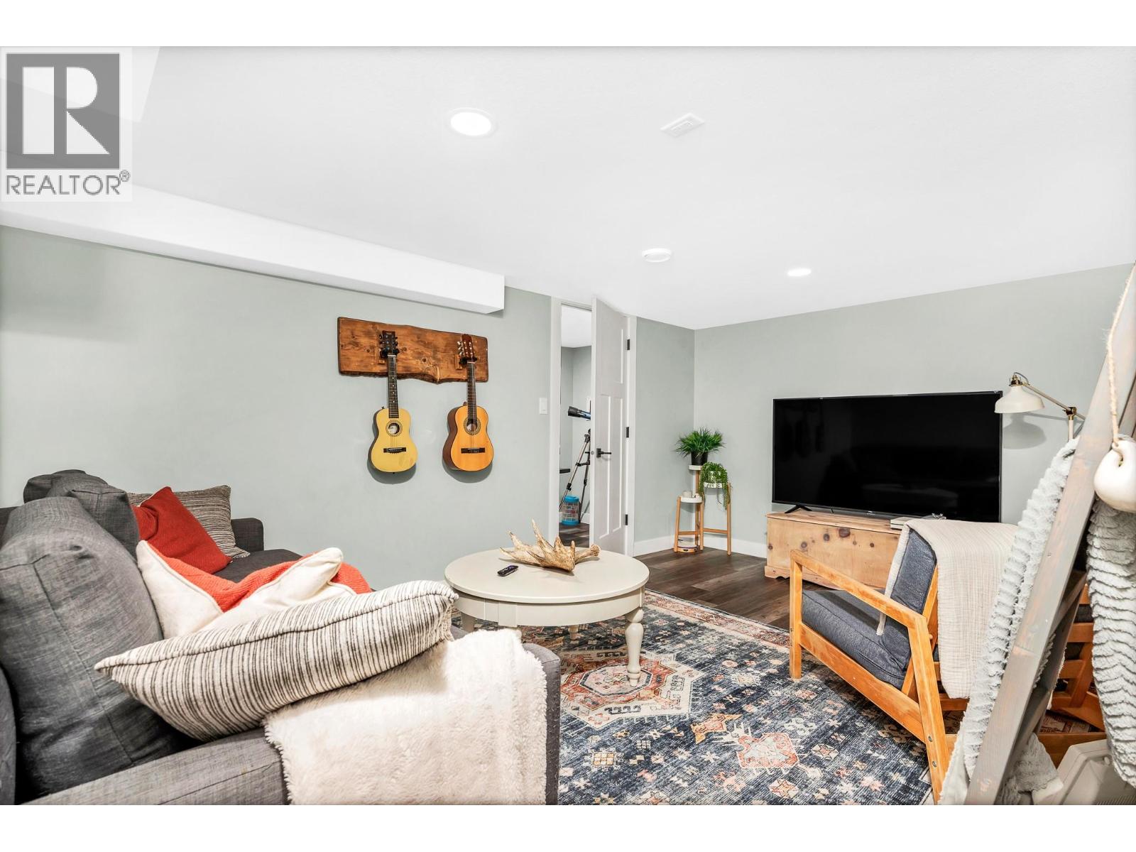  2741 Golf Course Drive, Blind Bay