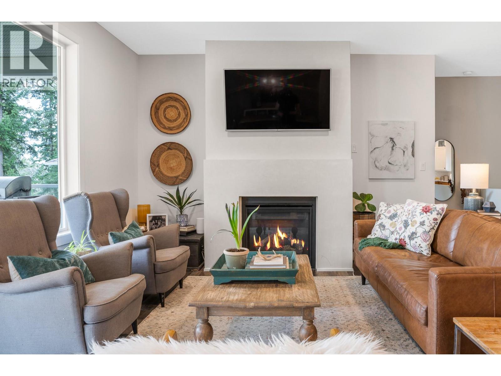  2741 Golf Course Drive, Blind Bay