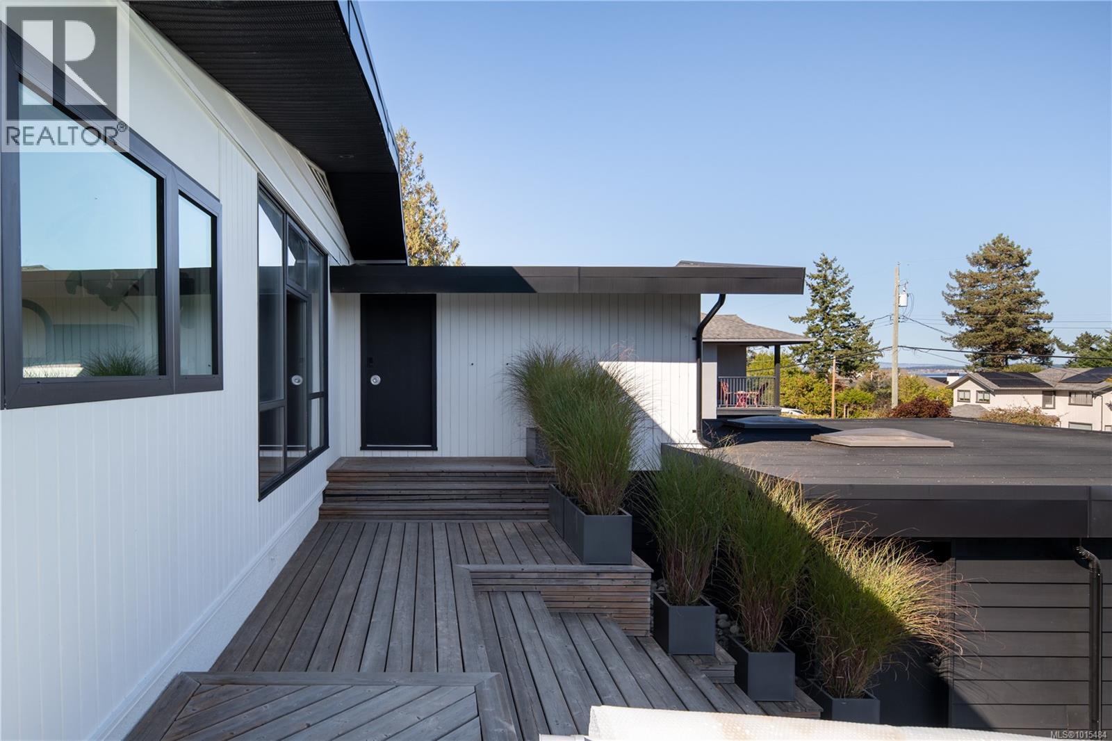  5276 Parker Avenue, Saanich