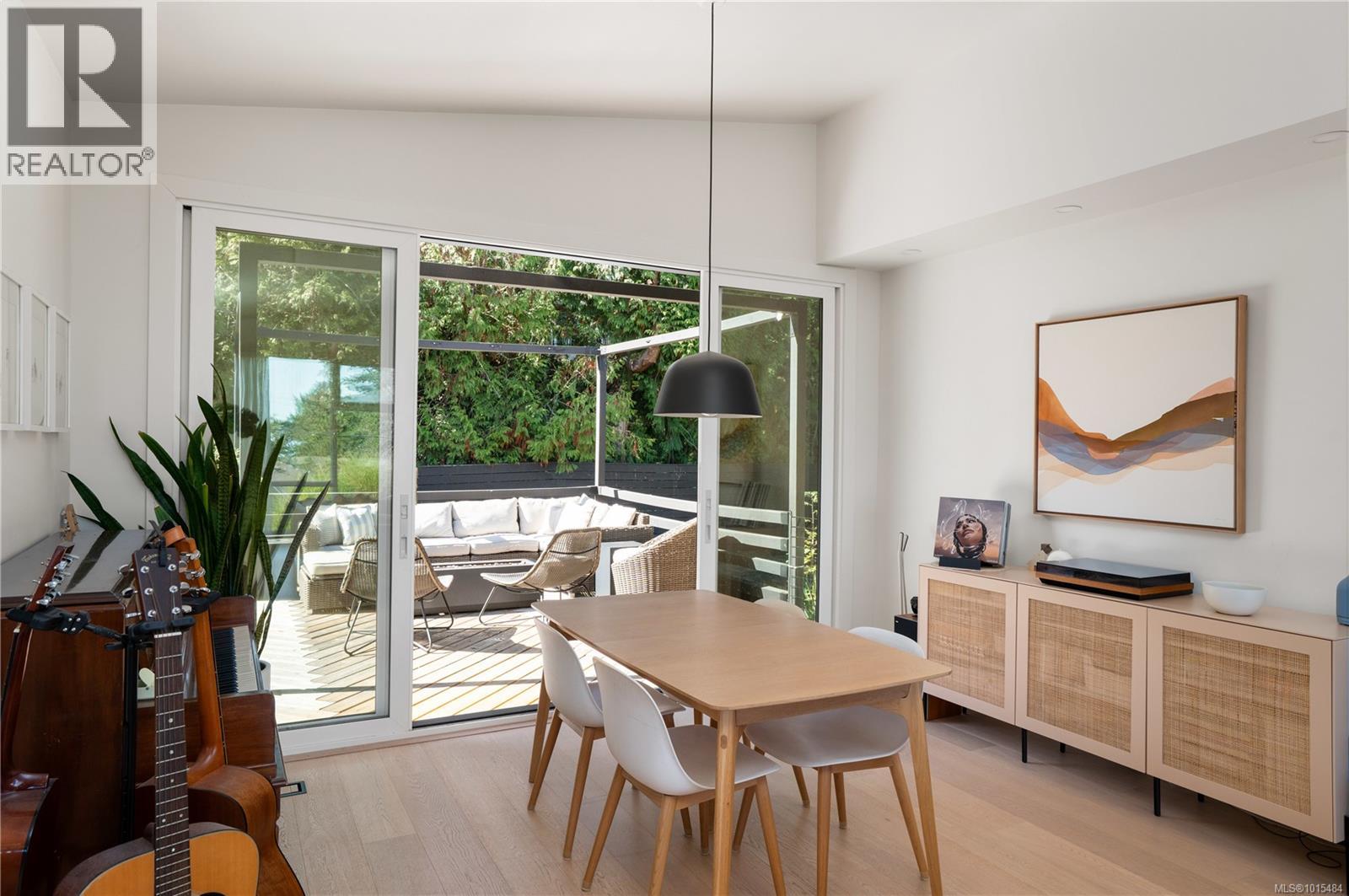  5276 Parker Avenue, Saanich