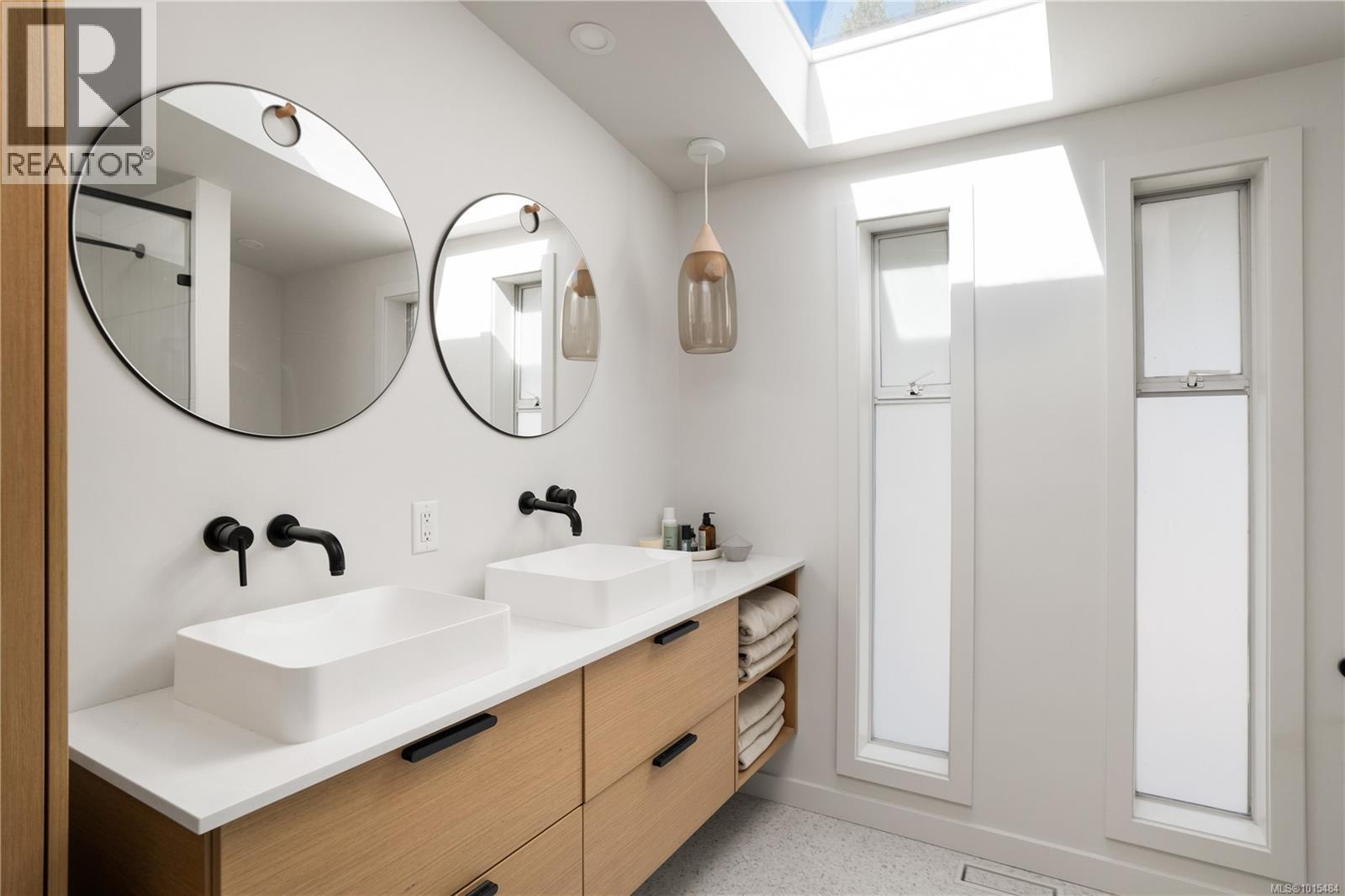  5276 Parker Avenue, Saanich