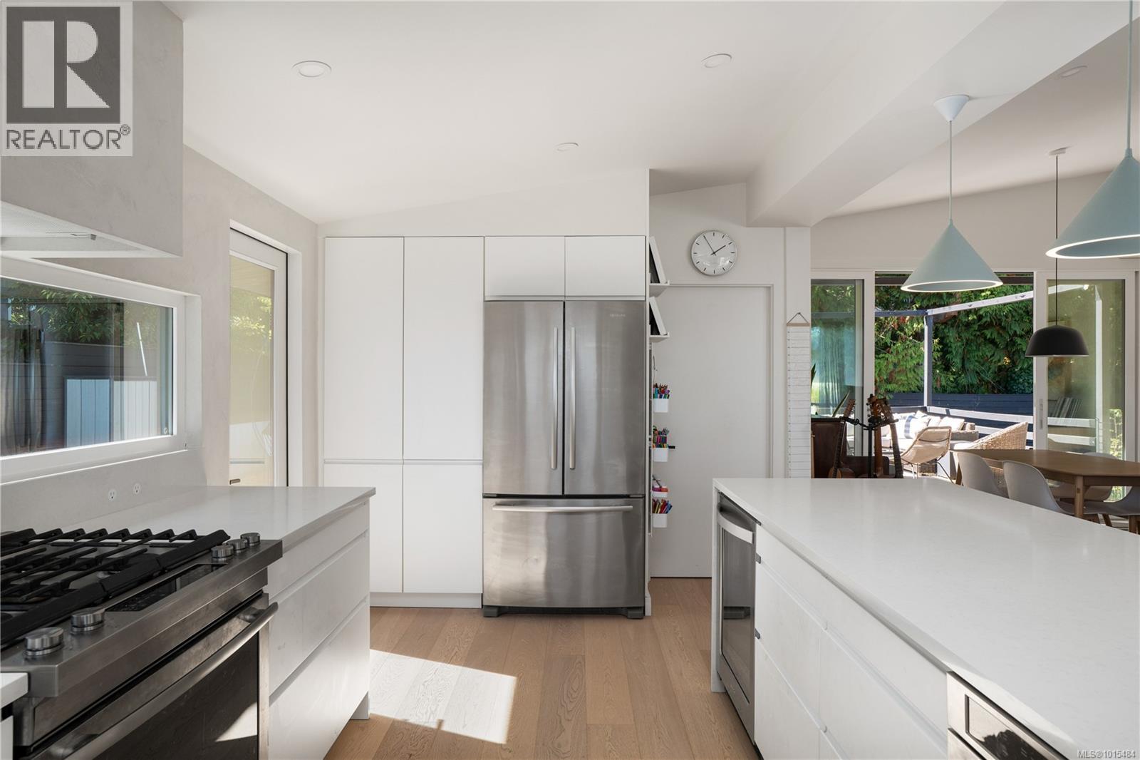  5276 Parker Avenue, Saanich