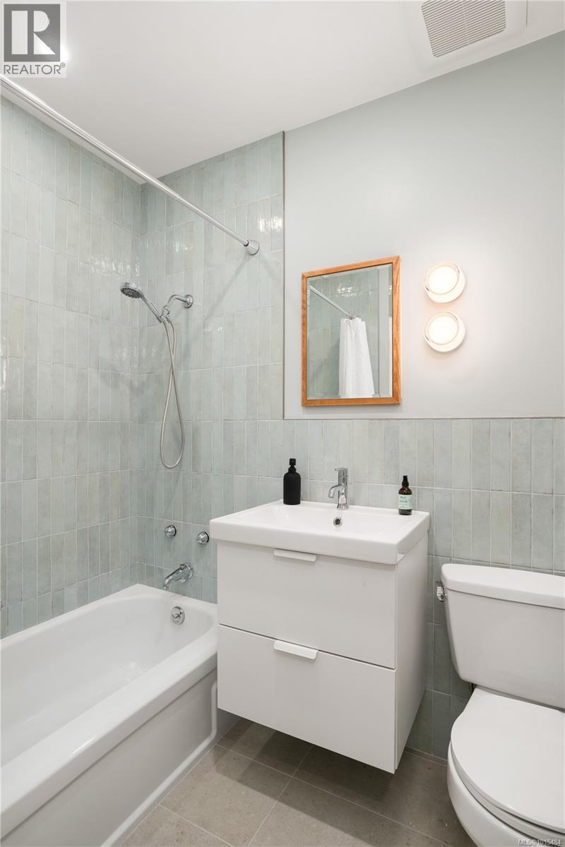  5276 Parker Avenue, Saanich