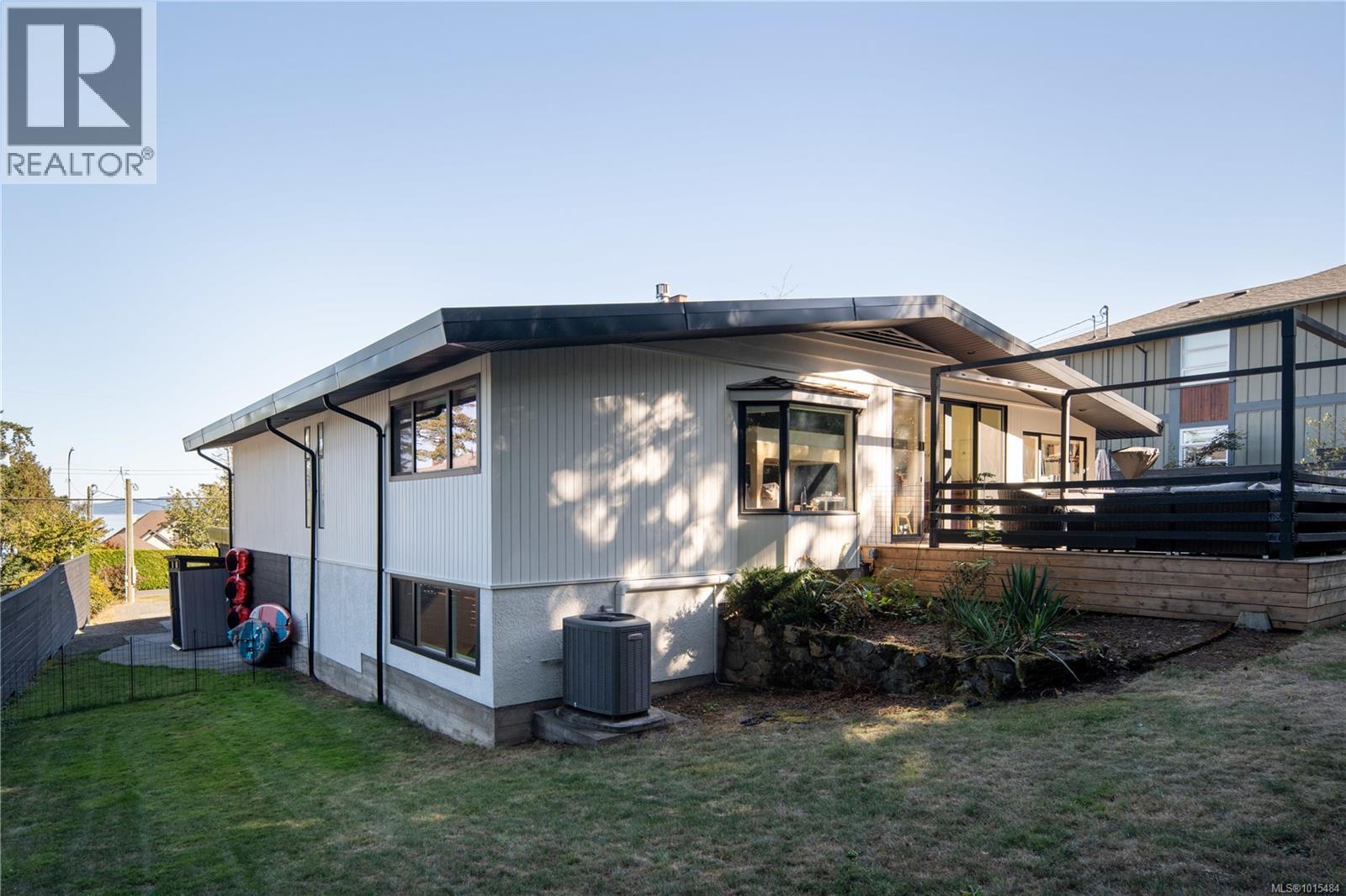  5276 Parker Avenue, Saanich