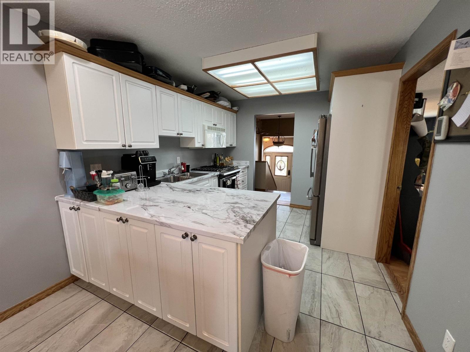5551 MAXHAMISH CRESCENT, Fort Nelson