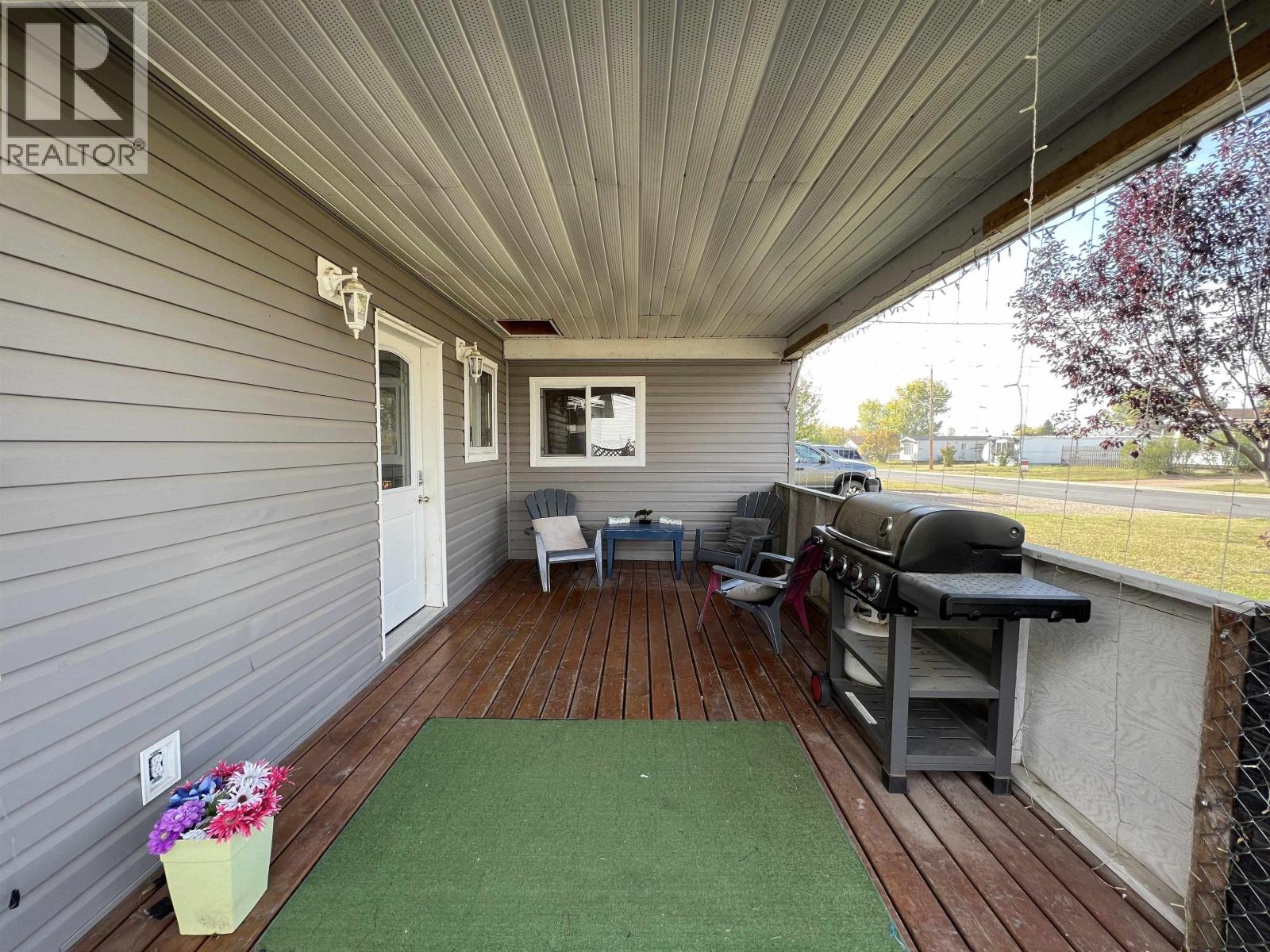 5228 40TH STREET, Fort Nelson
