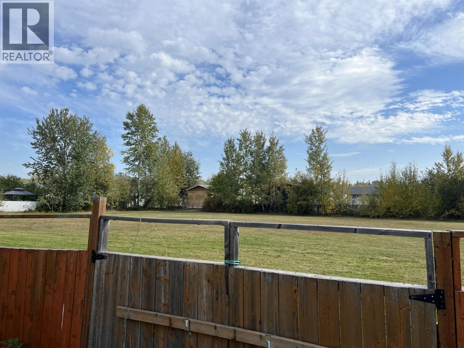 5228 40TH STREET, Fort Nelson