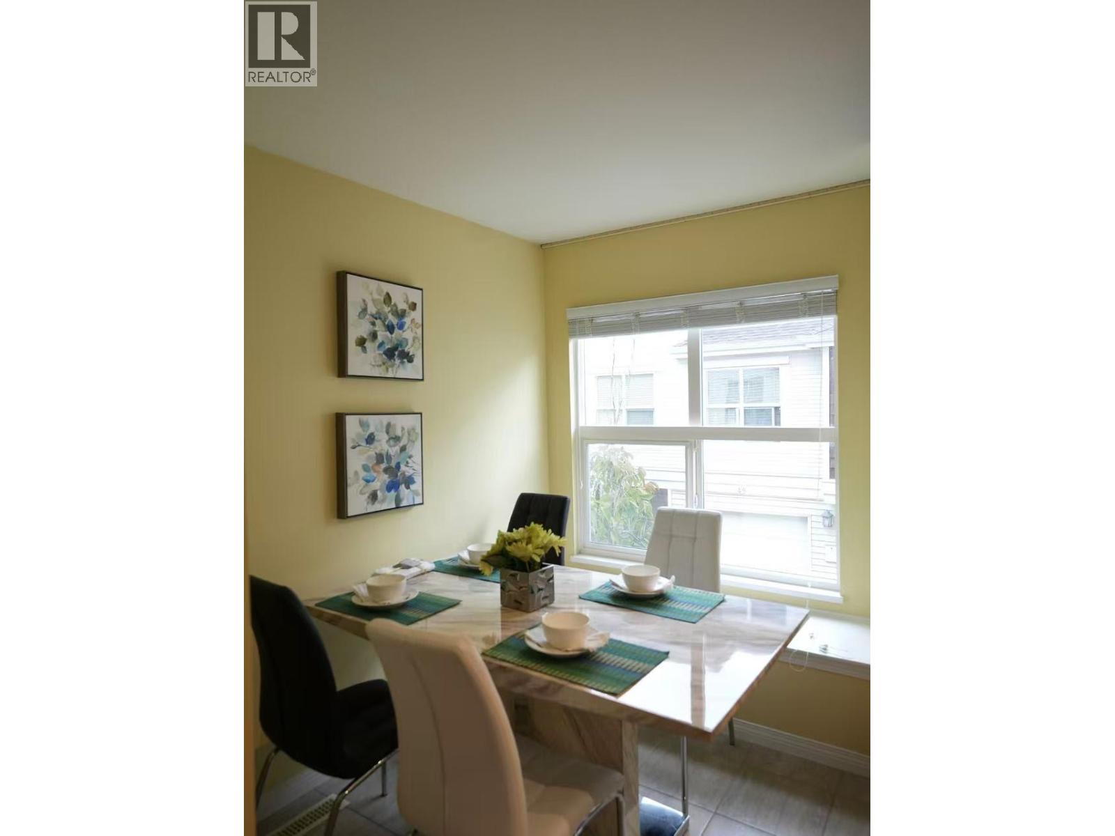 2 7100 LYNNWOOD DRIVE, Richmond