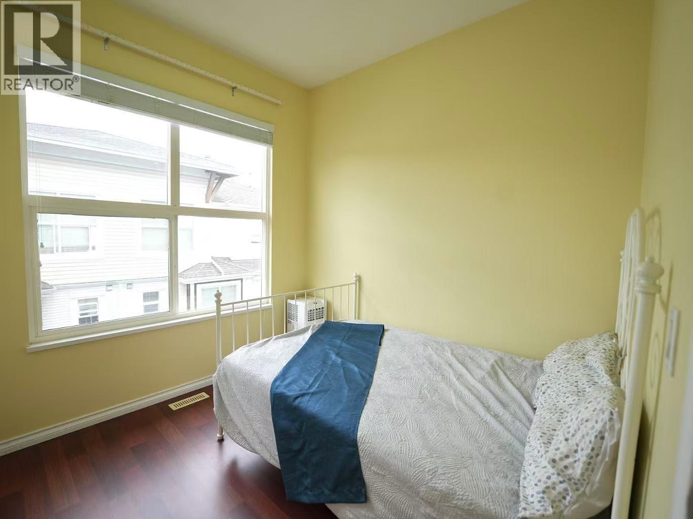 2 7100 LYNNWOOD DRIVE, Richmond