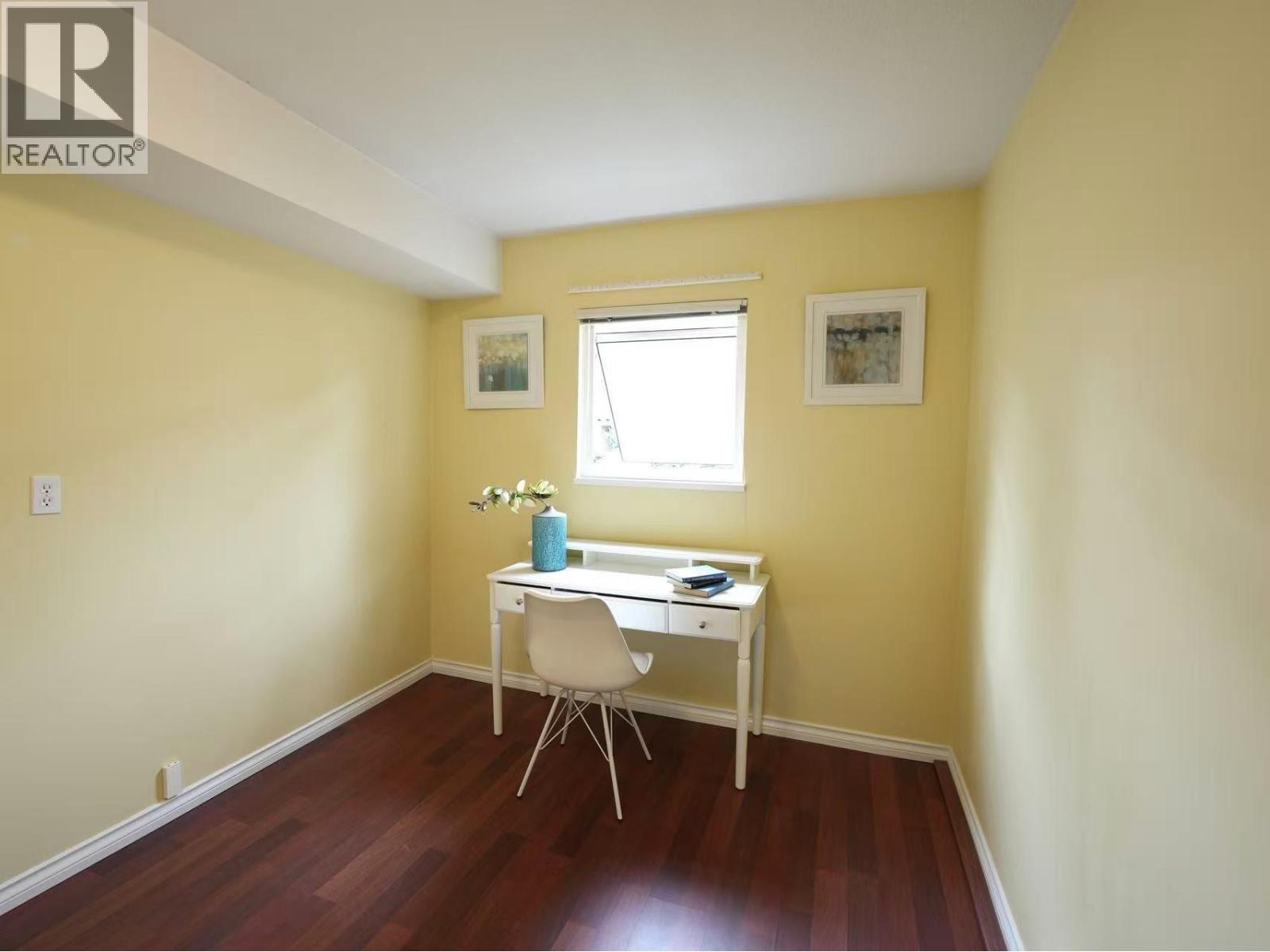 2 7100 LYNNWOOD DRIVE, Richmond