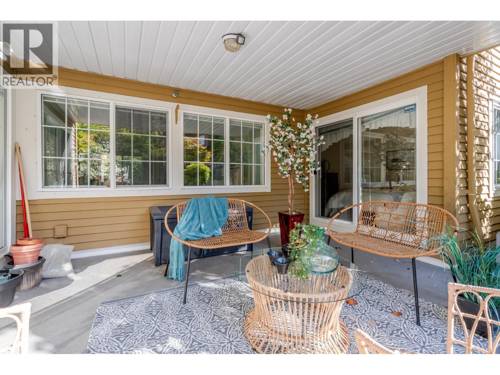108 5556 14TH AVENUE, Tsawwassen