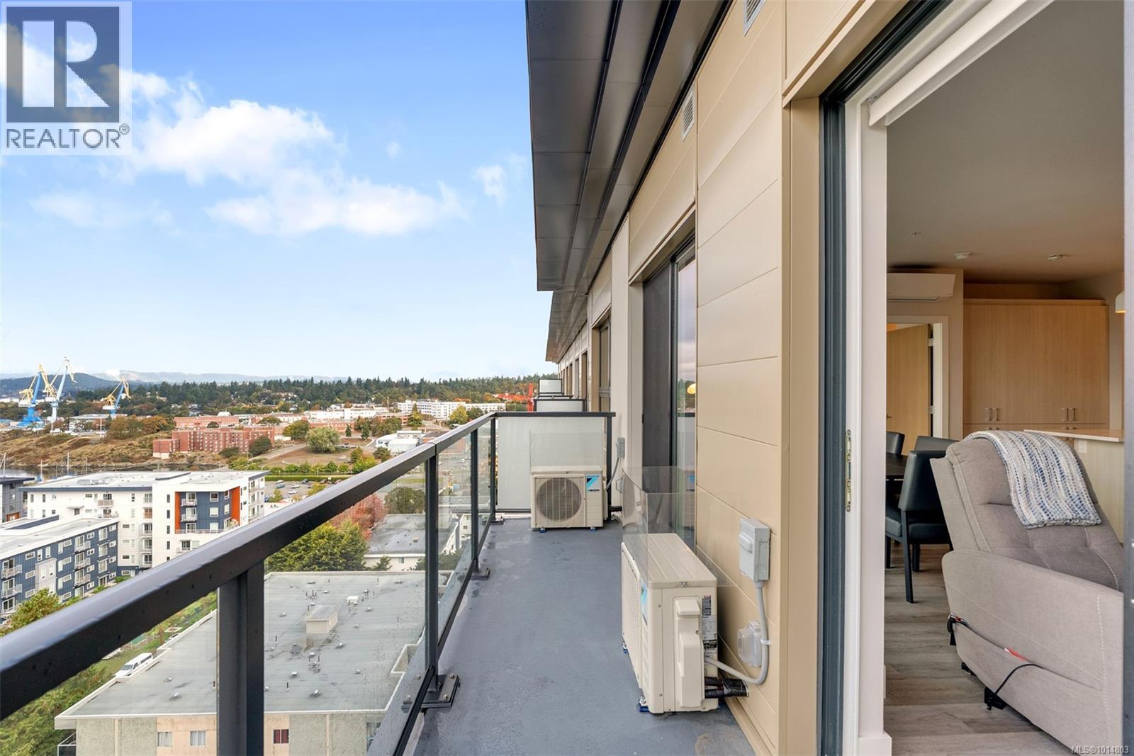 1009 622 Admirals Road, Esquimalt