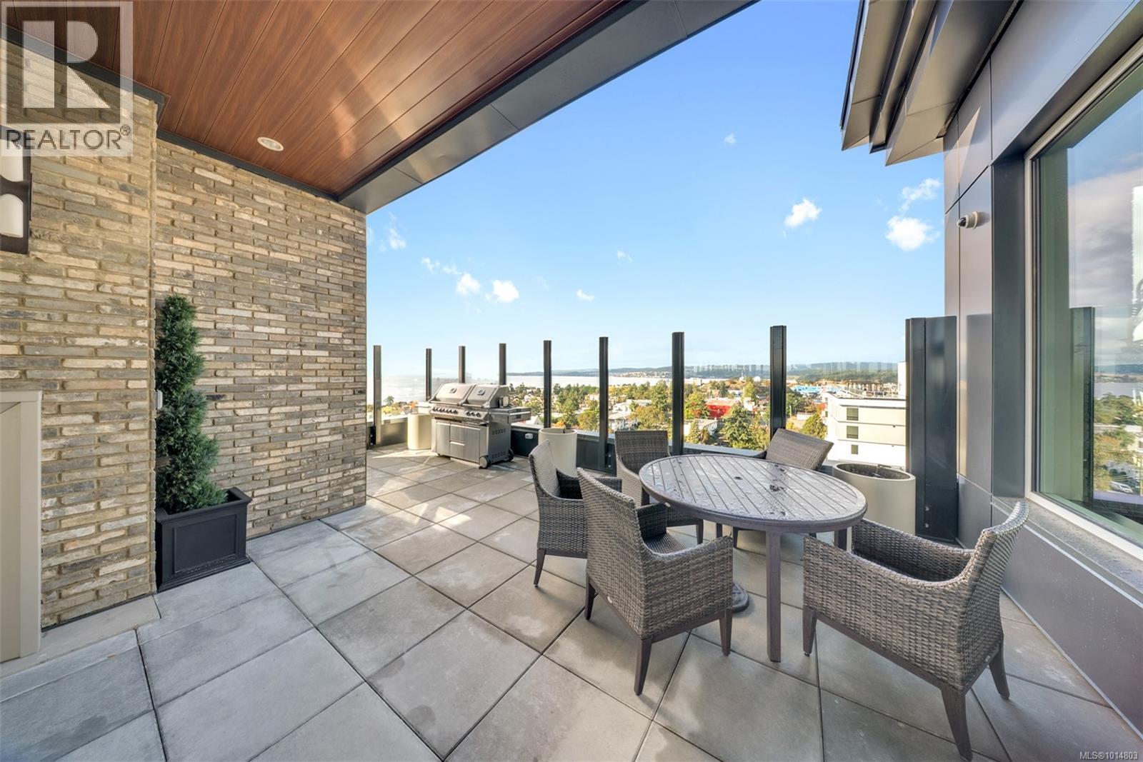 1009 622 Admirals Road, Esquimalt