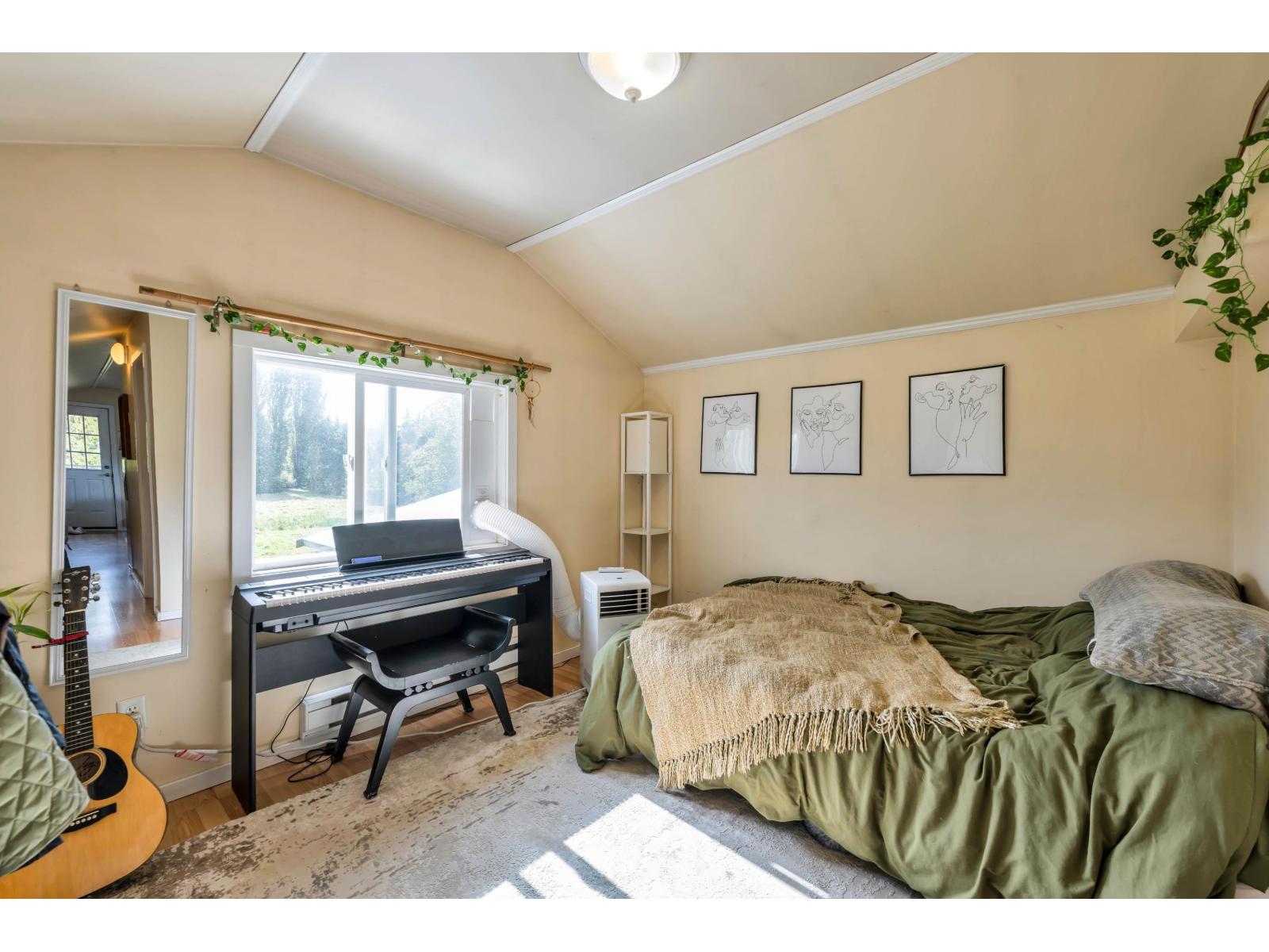 20228 8 AVENUE, Langley
