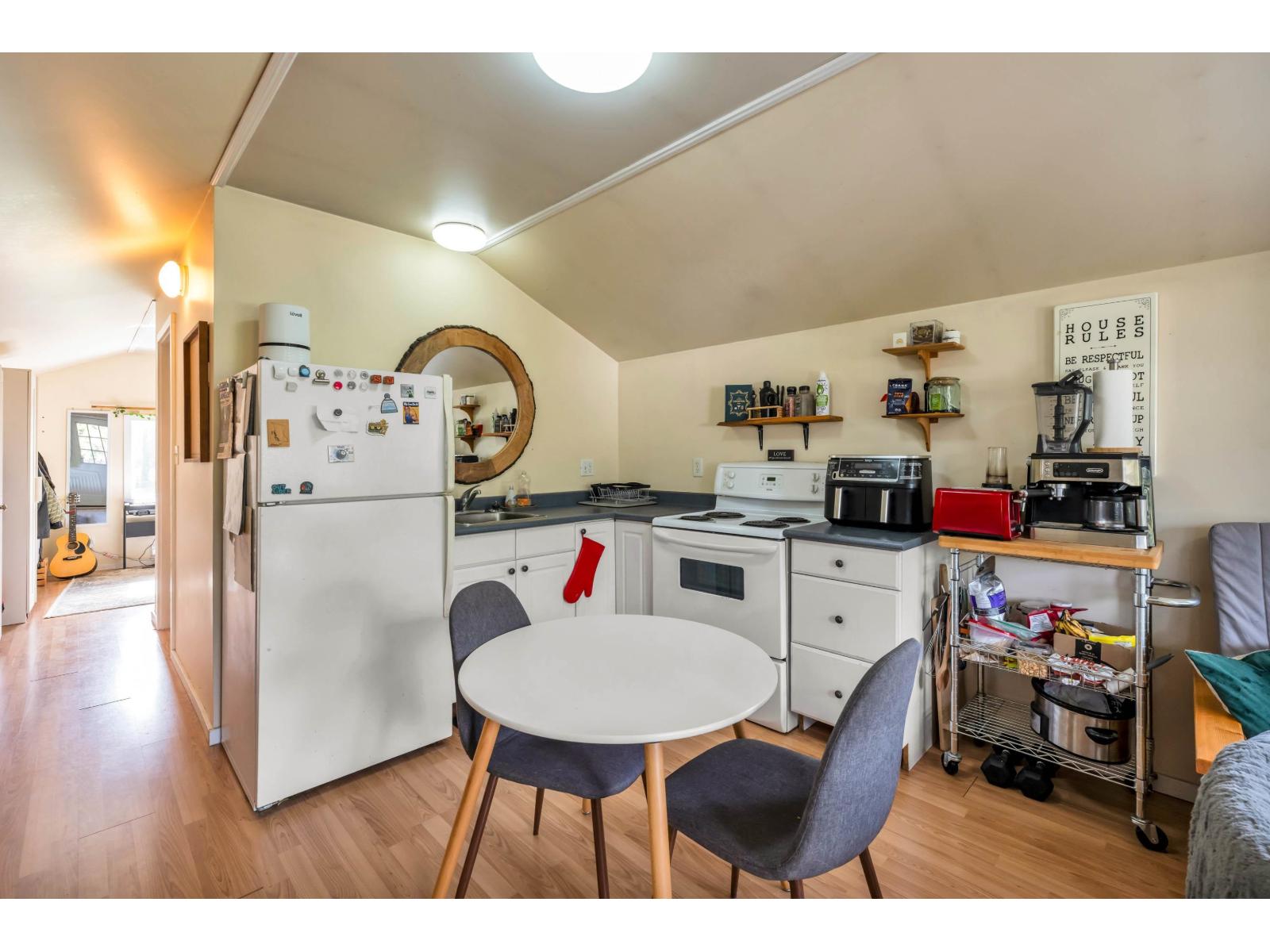 20228 8 AVENUE, Langley