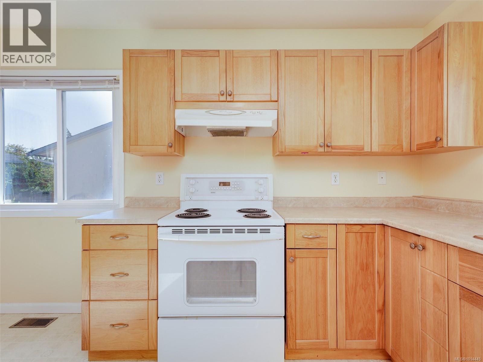  4433 Majestic Drive, Saanich