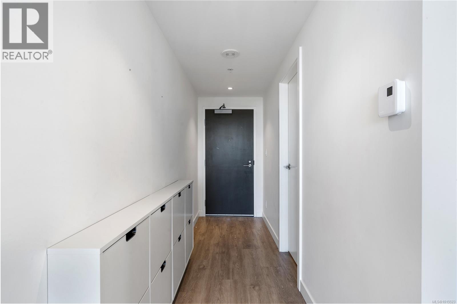 1206 845 Johnson Street, Victoria