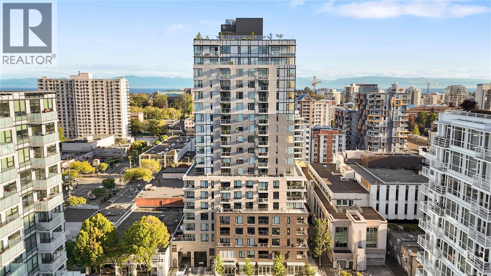 1206 845 Johnson Street, Victoria
