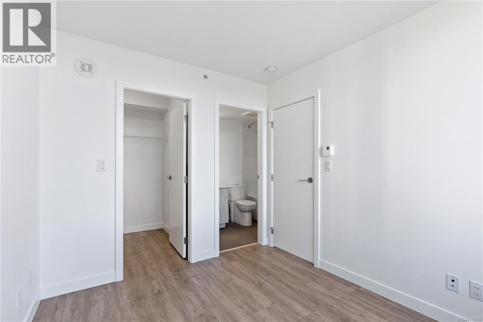 1206 845 Johnson Street, Victoria