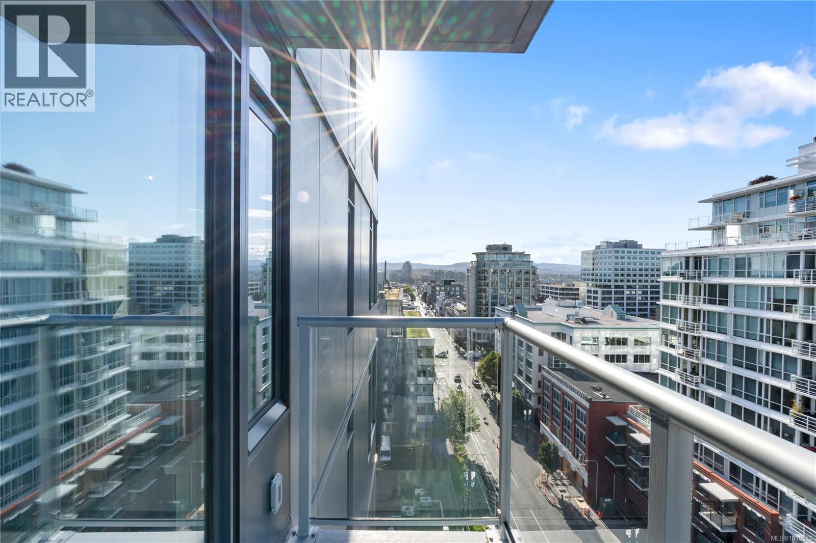 1206 845 Johnson Street, Victoria