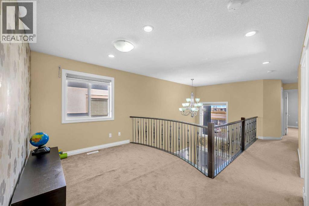 Single Family House for Sale in  Taralake Manor NE Taradale Calgary 