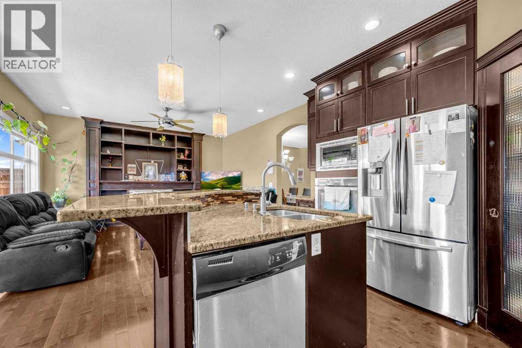 Single Family House for Sale in  Taralake Manor NE Taradale Calgary 