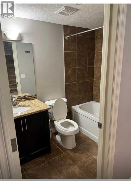 Single Family House for Sale in  Taralake Manor NE Taradale Calgary 