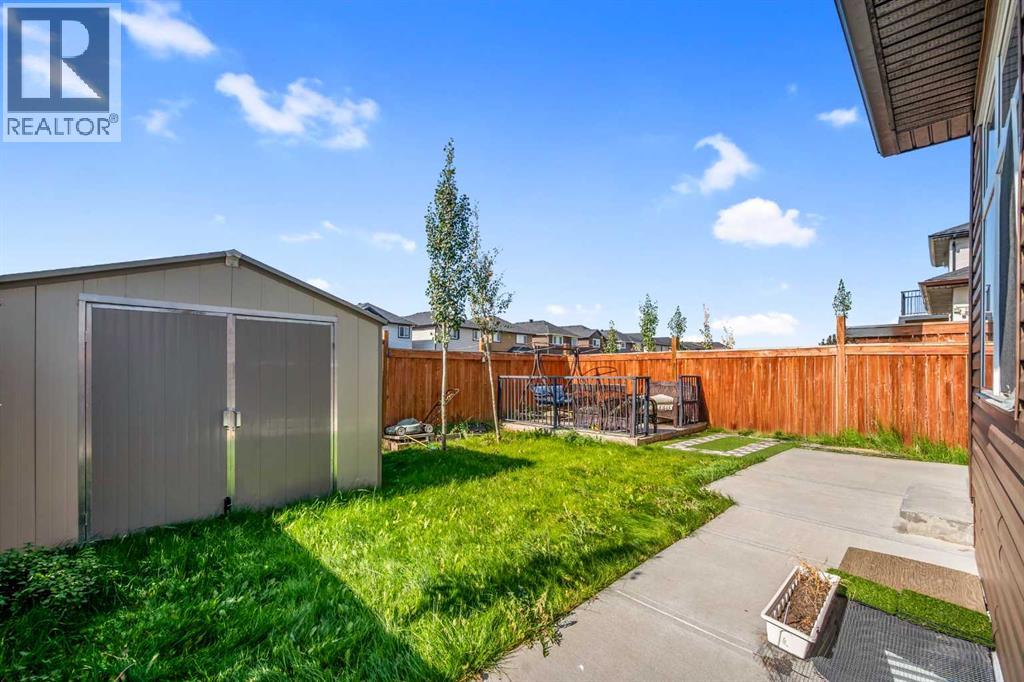 Single Family House for Sale in  Taralake Manor NE Taradale Calgary 