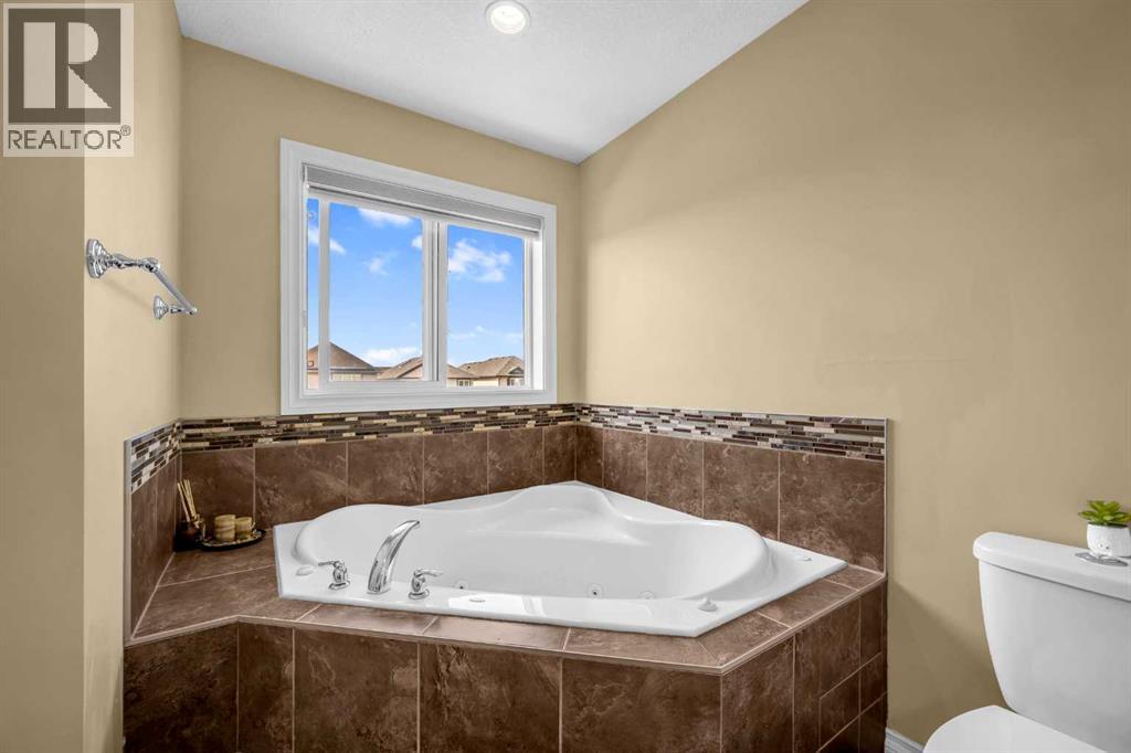 Single Family House for Sale in  Taralake Manor NE Taradale Calgary 