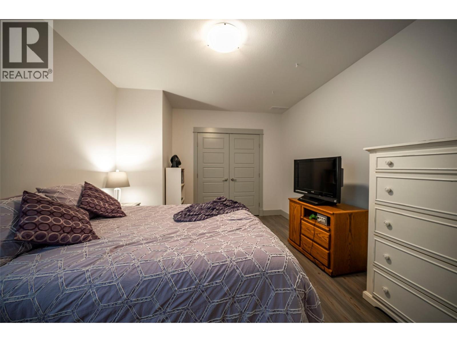  4134 Camelback Way, Vernon