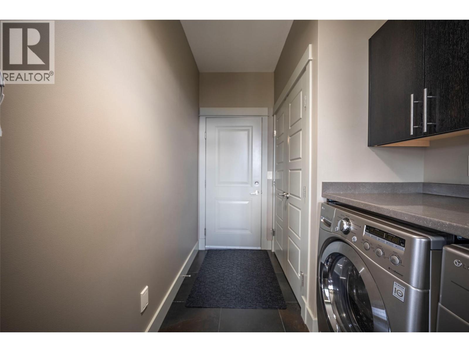  4134 Camelback Way, Vernon