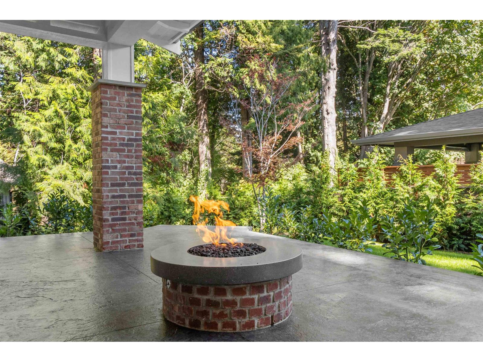 2422 CHRISTOPHERSON ROAD, Surrey