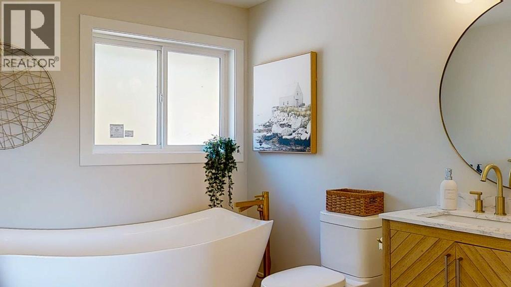 405 S FLETCHER ROAD, Gibsons