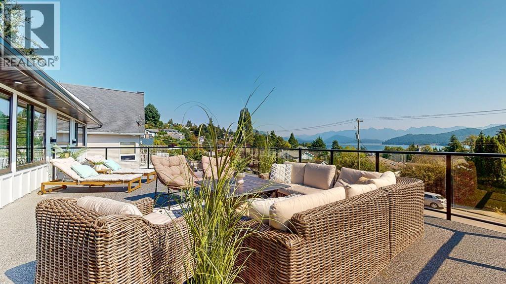 405 S FLETCHER ROAD, Gibsons