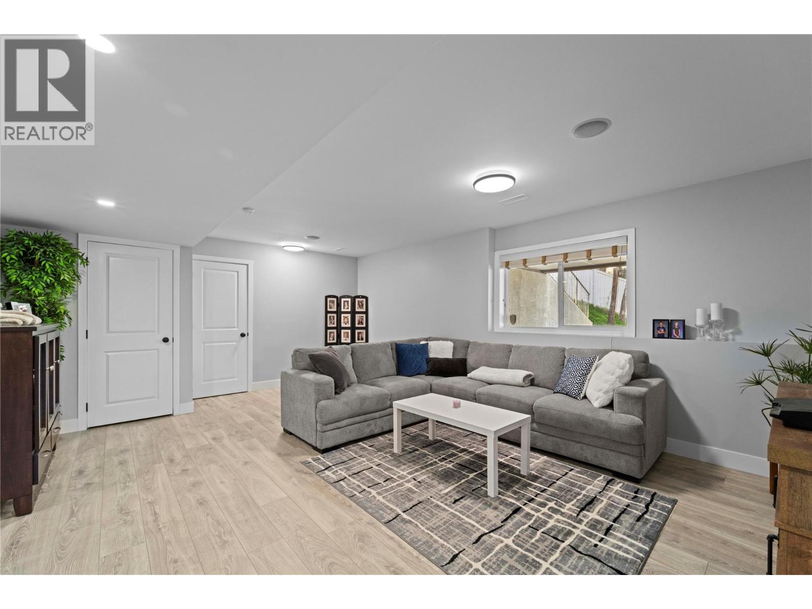 1548 ASSINIBOINE Road, Kamloops