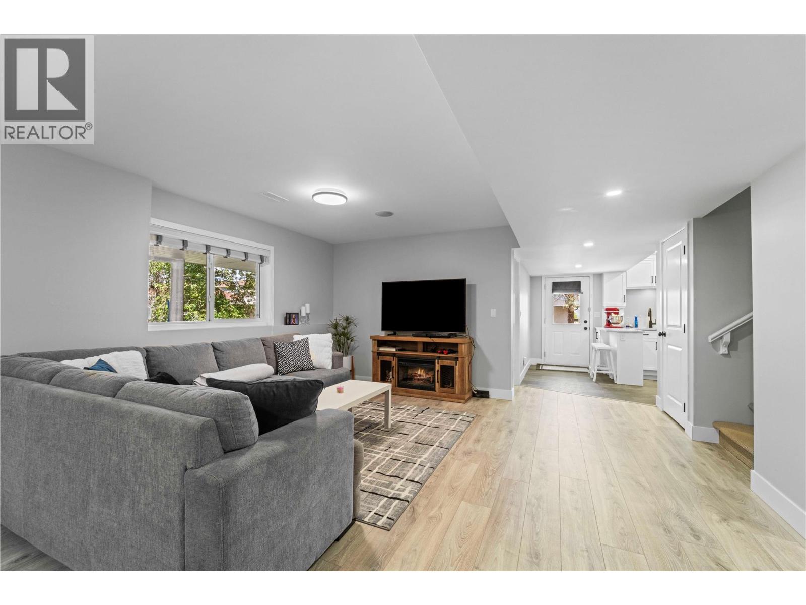 1548 ASSINIBOINE Road, Kamloops