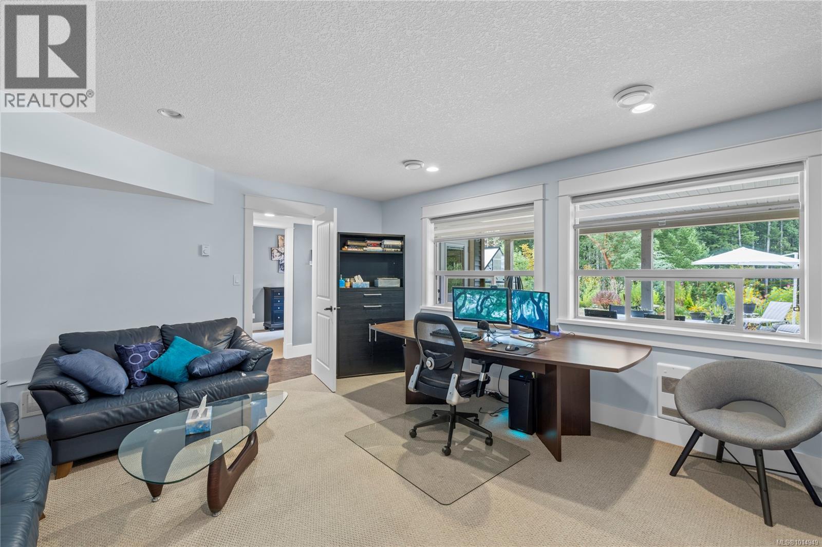 654 Sanderson Rd, Ladysmith