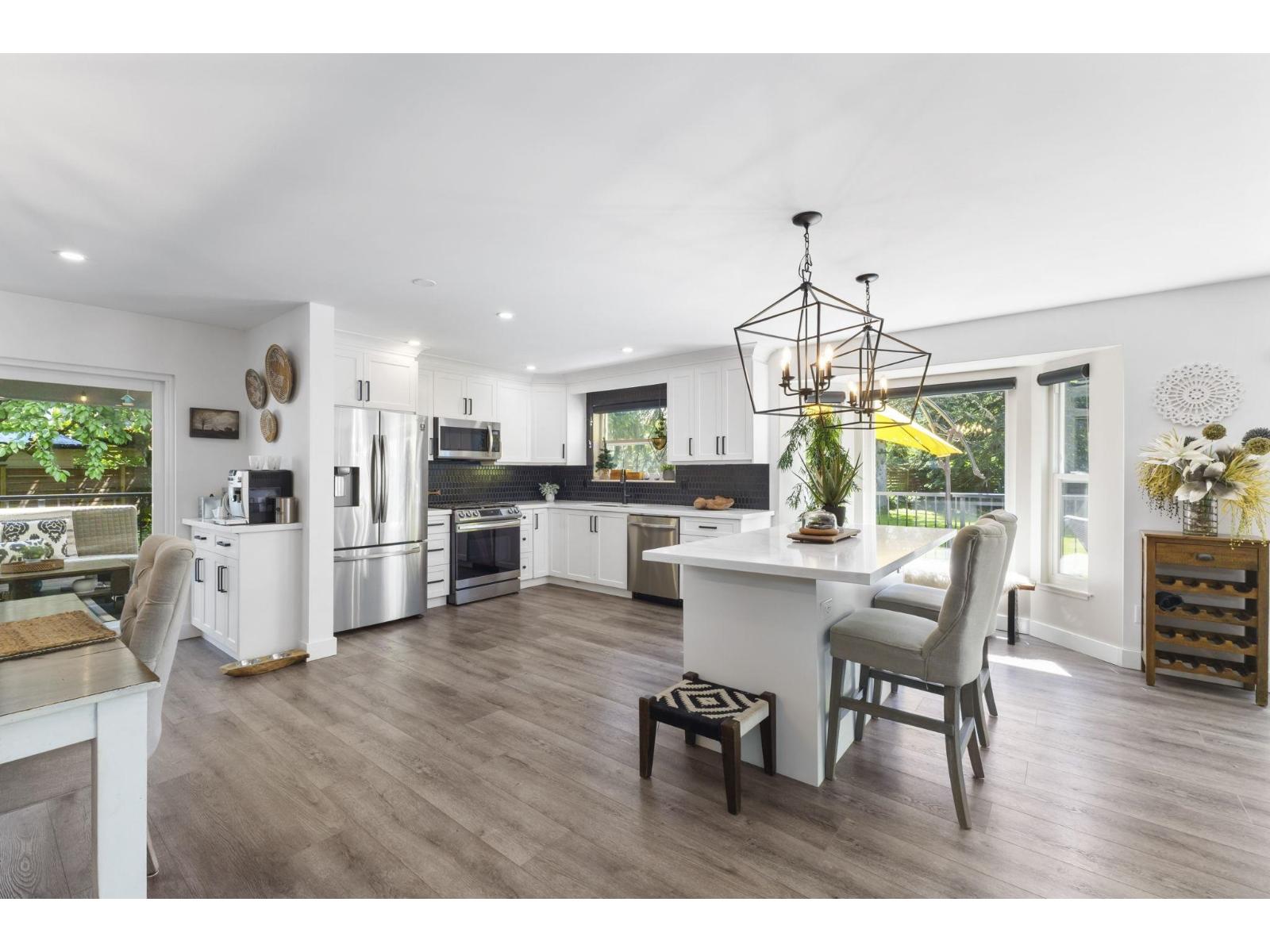11 1735 SPRING CREEK DRIVE, Cultus Lake South, Lindell Beach