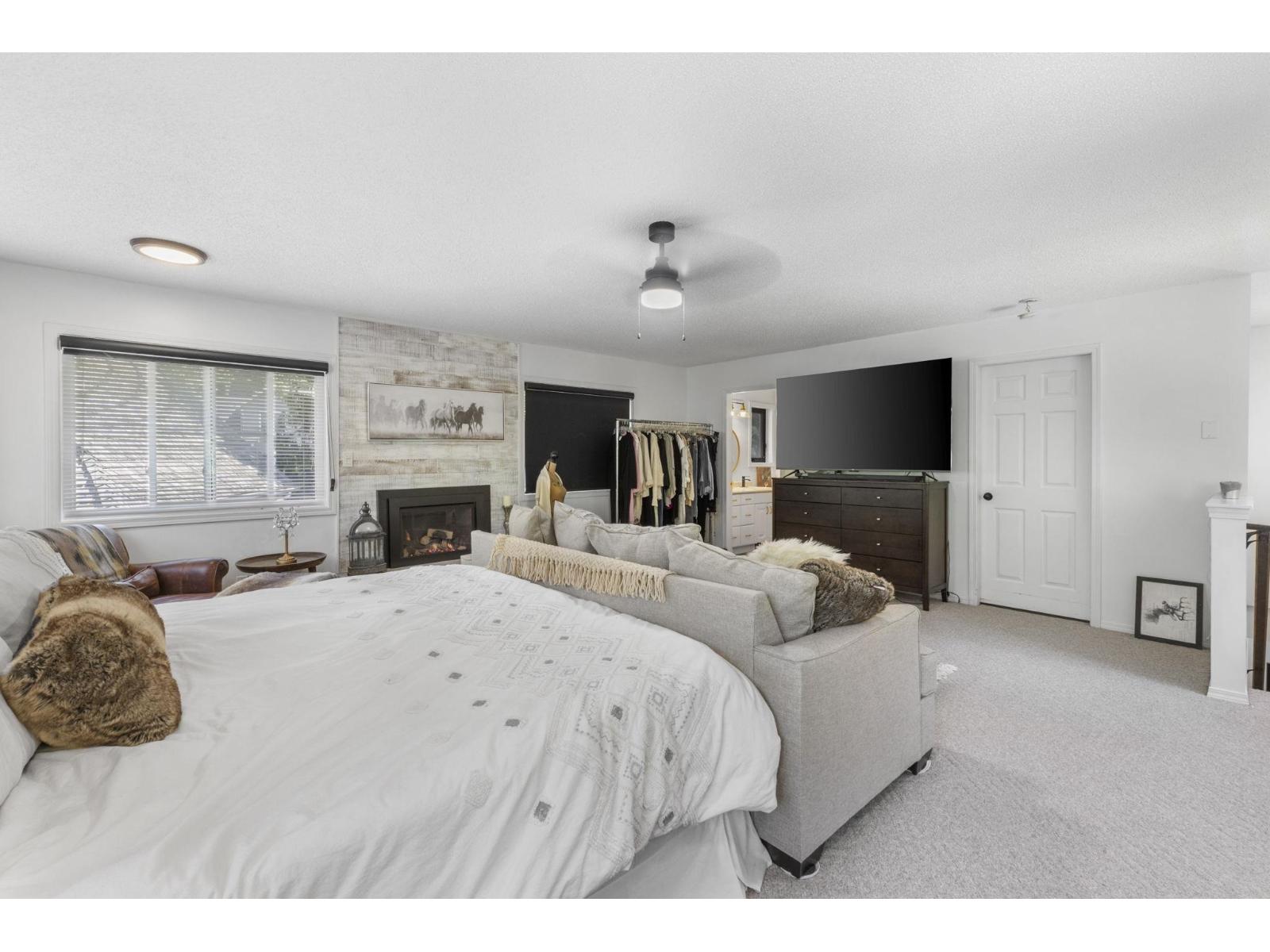 11 1735 SPRING CREEK DRIVE, Cultus Lake South, Lindell Beach