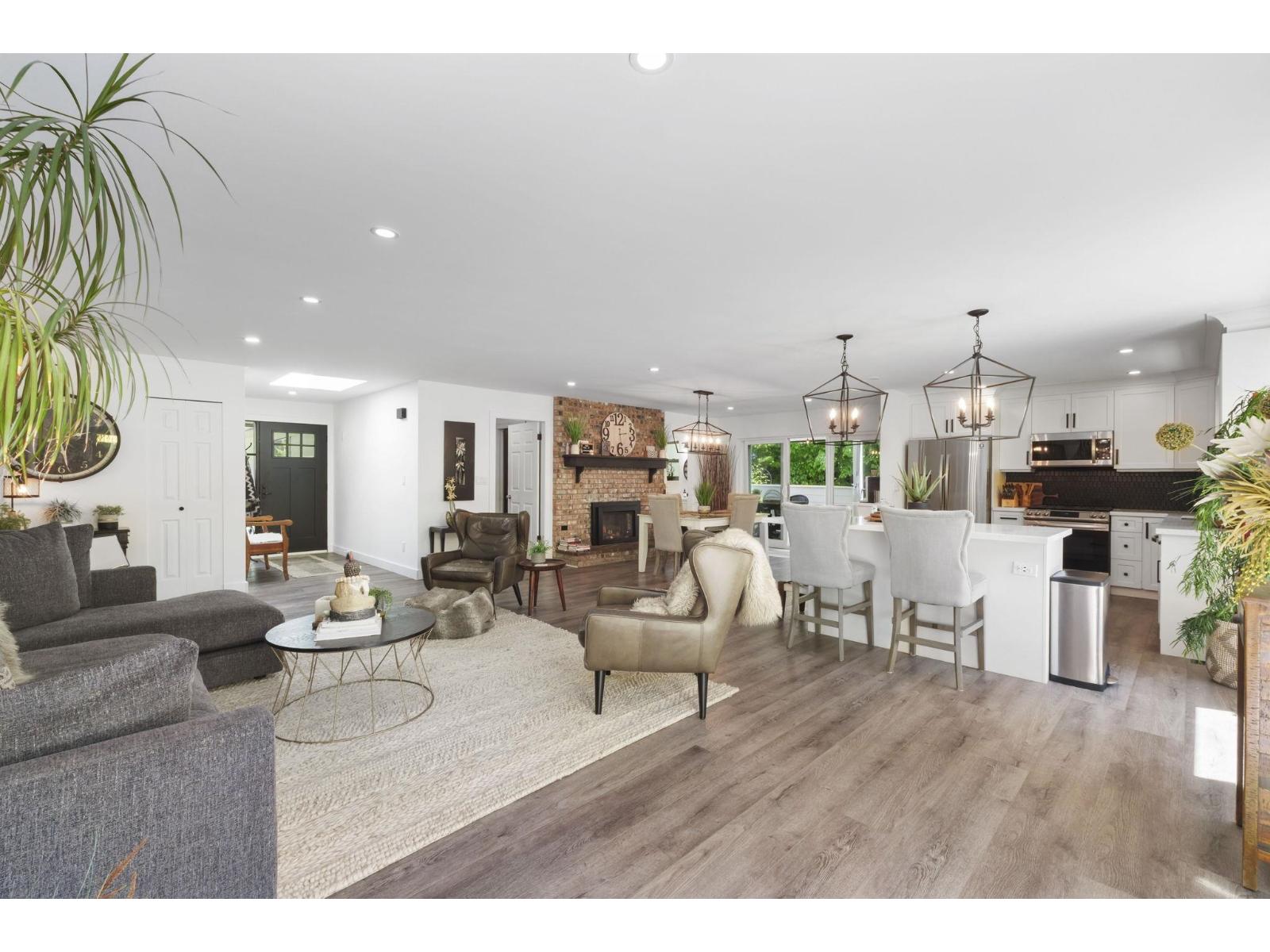 11 1735 SPRING CREEK DRIVE, Cultus Lake South, Lindell Beach