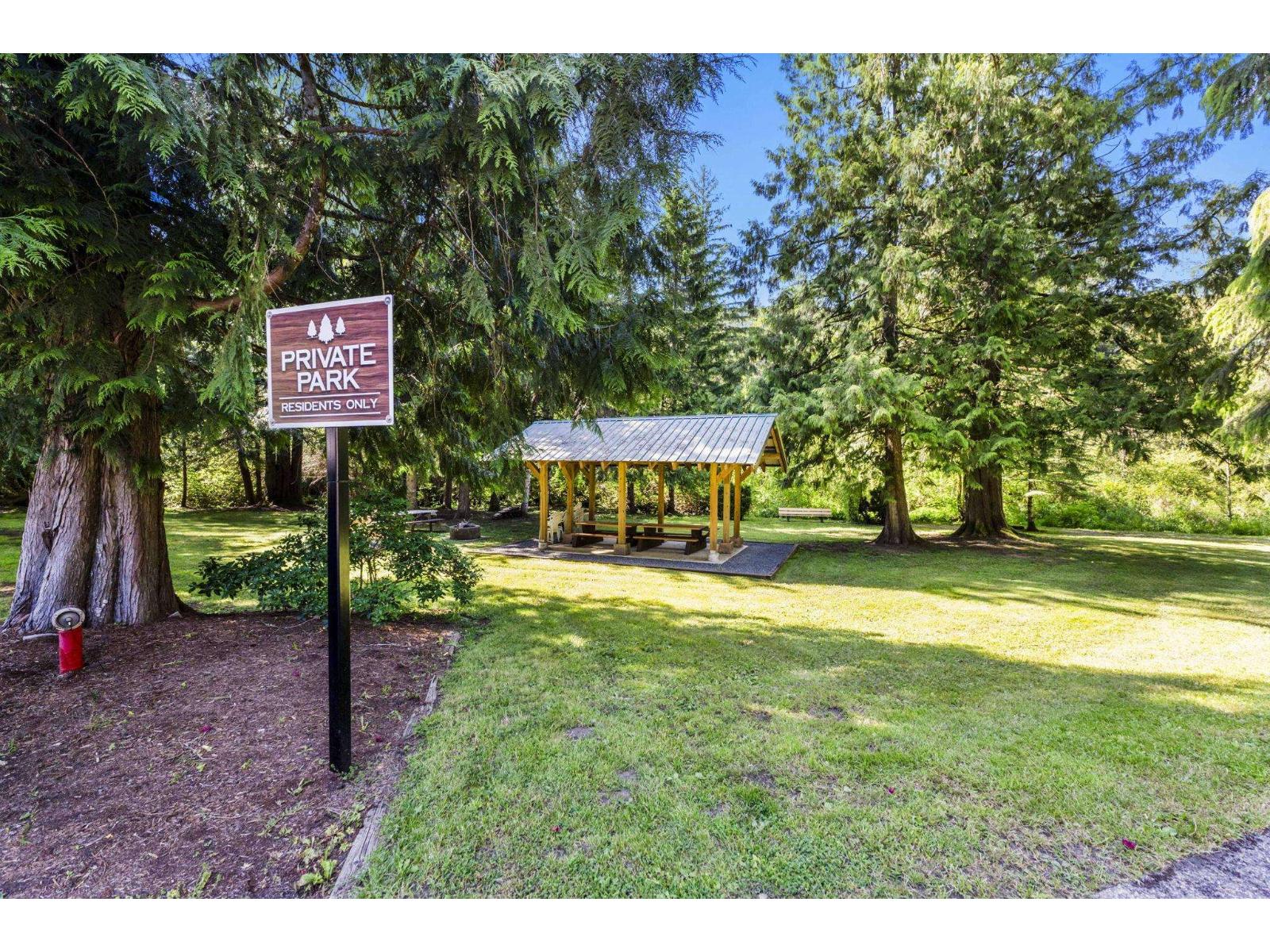 11 1735 SPRING CREEK DRIVE, Cultus Lake South, Lindell Beach